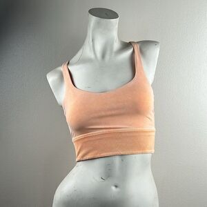 Women’s Lululemon sport bra size 4 shirt top
